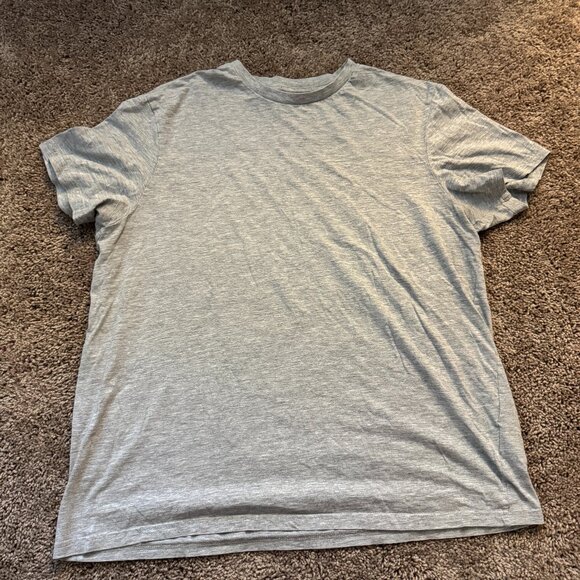 H&M Gray Regular Fit Tee – Size L - Picture 1 of 3